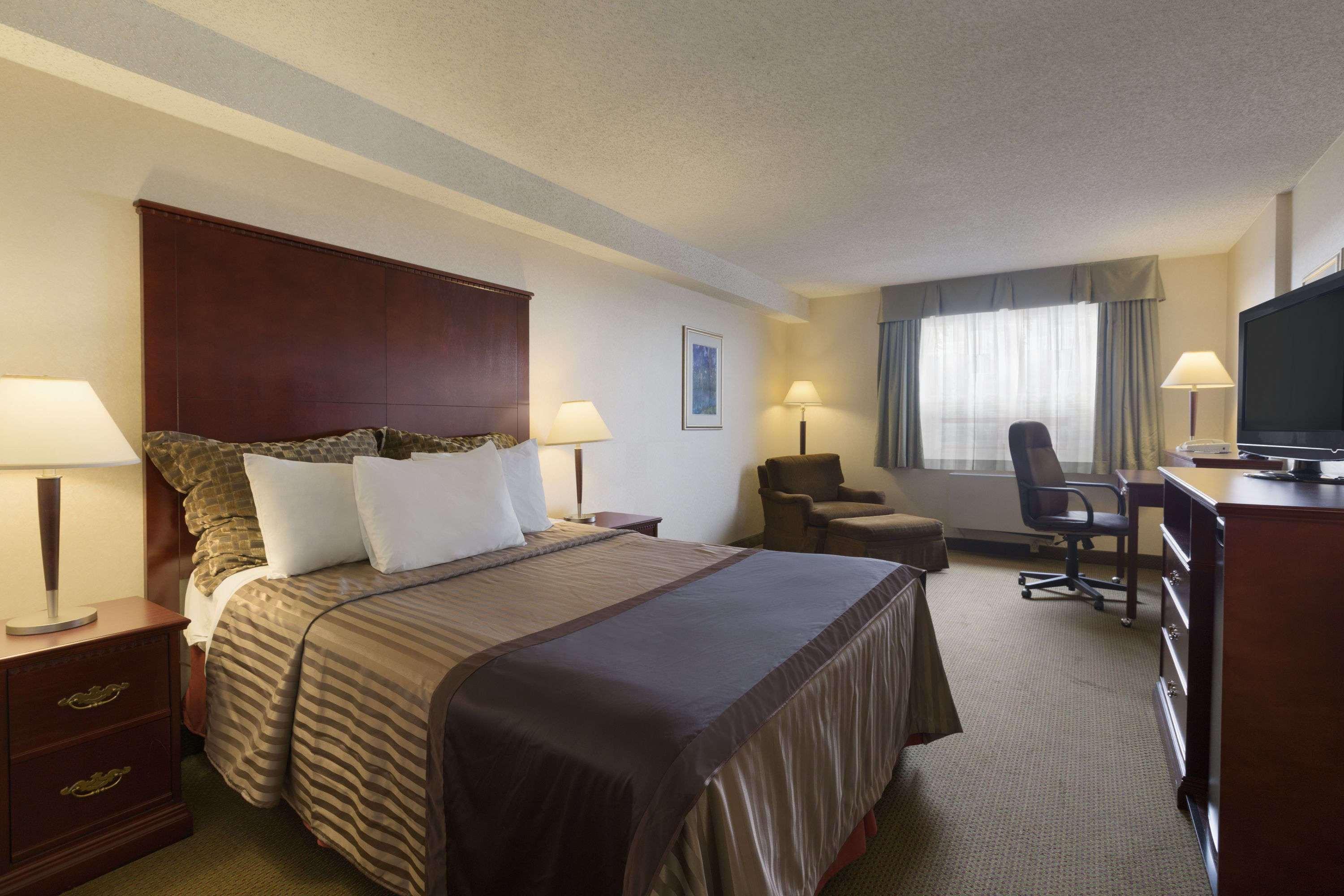 Hotel Travelodge By Wyndham Vancouver Airport 2*