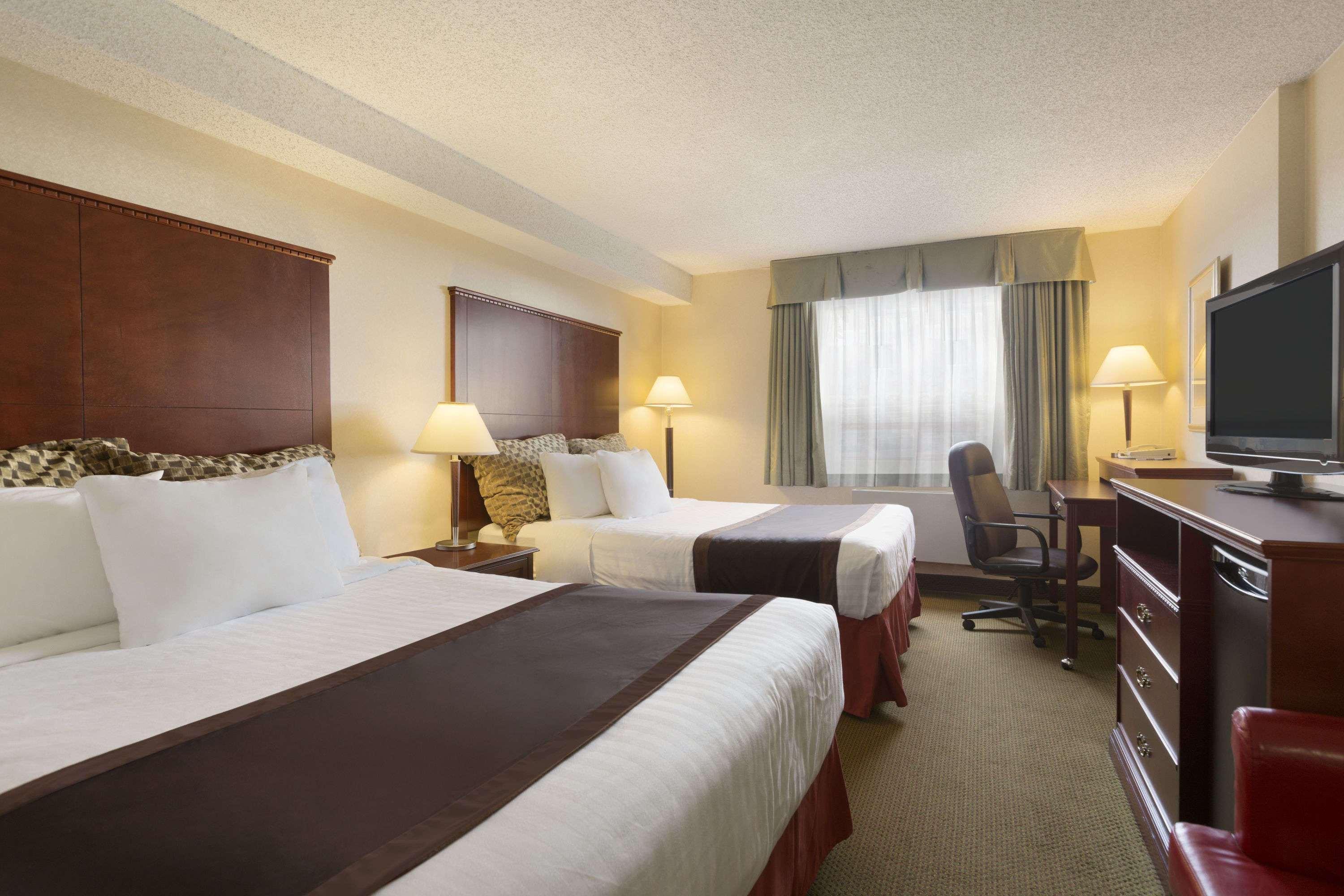 Travelodge By Wyndham Vancouver Airport 2*