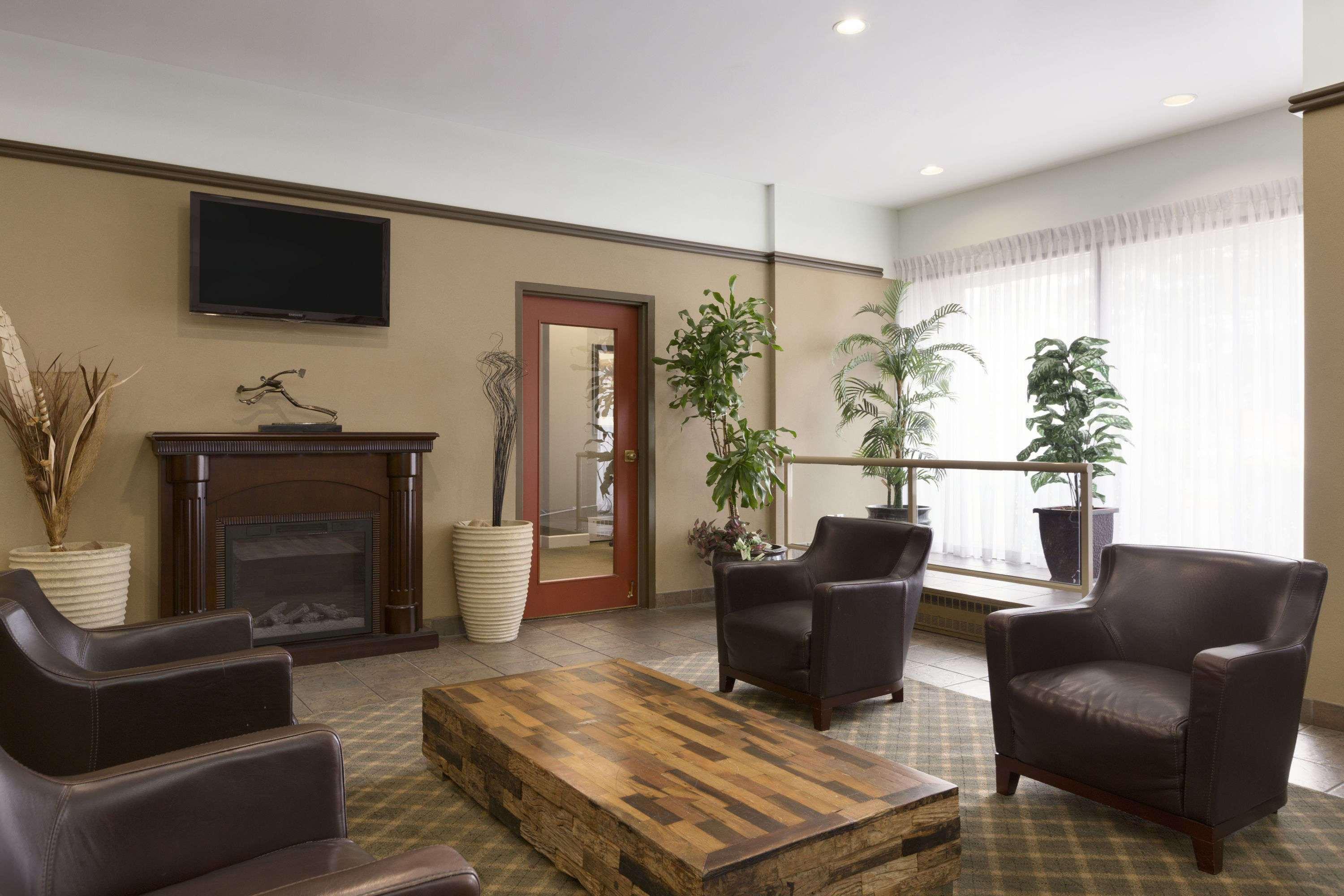 Travelodge By Wyndham Vancouver Airport Hotel 2*
