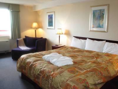 Travelodge By Wyndham Vancouver Airport 2*