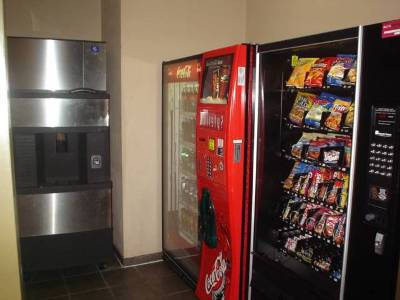 Travelodge By Wyndham Vancouver Airport 2* Richmond