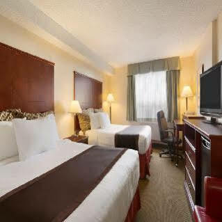 Travelodge By Wyndham Vancouver Airport Hotel